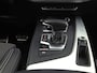 Audi A5 Sportback 2.0 TFSI S-Line Sport 190Pk Automaat (2X S-LINE, VIRTUAL COCKPIT, GROOT NAVI, PLAT SPORTSTUUR, LEDER, STOELVERWARMING, SPORTSTOELEN, GETINT GLAS, PARKEERSENSOREN, NIEUWSTAAT)