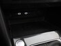 Volkswagen Tiguan 1.5 TSI R-Line Business+ 150pk Automaat (DSG) | Navigatie | Panoramadak | Trekhaak (Zwenkbaar) | Parkeersensoren (Park assist) | Achteruitrijcamera | Achterklep Electrise | Black optie pakket |