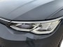 Volkswagen Golf 1.0 eTSI Life Business | CARPLAY | STOELVERWARMING | PARKEERSENSOREN | LICHTMETALEN VELGEN |
