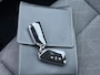 Volkswagen Golf 1.0 eTSI Life Business | CARPLAY | STOELVERWARMING | PARKEERSENSOREN | LICHTMETALEN VELGEN |