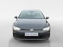 Volkswagen Golf 1.0 eTSI Life Business | CARPLAY | STOELVERWARMING | PARKEERSENSOREN | LICHTMETALEN VELGEN |