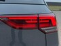 Volkswagen Golf 1.0 eTSI Life Business | CARPLAY | STOELVERWARMING | PARKEERSENSOREN | LICHTMETALEN VELGEN |