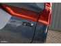 Volvo XC60 2.0 T8 Plug-in hybrid AWD Plus Black Edition Facelift | Zwenkbare trekhaak | Panoramadak | Adaptieve cruise | Harman Kardon | Blis | Memory |