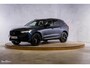 Volvo XC60 2.0 T8 Plug-in hybrid AWD Plus Black Edition Facelift | Zwenkbare trekhaak | Panoramadak | Adaptieve cruise | Harman Kardon | Blis | Memory |
