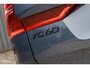 Volvo XC60 2.0 T8 Plug-in hybrid AWD Plus Black Edition Facelift | Zwenkbare trekhaak | Panoramadak | Adaptieve cruise | Harman Kardon | Blis | Memory |