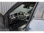Volvo XC60 2.0 T8 Plug-in hybrid AWD Plus Black Edition Facelift | Zwenkbare trekhaak | Panoramadak | Adaptieve cruise | Harman Kardon | Blis | Memory |