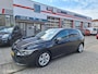 Volkswagen Golf 1.0 TSI LIFE • Dealer onderhouden • Carplay •