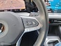 Volkswagen Golf 1.0 TSI LIFE • Dealer onderhouden • Carplay •