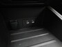 Renault Captur 1.6 E-Tech full hybrid 145 techno | Automaat | Verwarmbare Voorstoelen | Verwarmbaar Stuurwiel | Airco | Navigatie | Parkeersensoren Voor + Achter | Parkeer Camera Achter