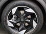Renault Captur 1.6 E-Tech full hybrid 145 techno | Automaat | Verwarmbare Voorstoelen | Verwarmbaar Stuurwiel | Airco | Navigatie | Parkeersensoren Voor + Achter | Parkeer Camera Achter