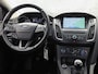 Ford Focus 1.0 Sport (NAVIGATIE, LM VELGEN, PARKEERSENSOREN, TREKHAAK, SPORTSTOELEN, CRUISE, NIEUWSTAAT)