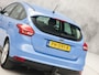 Ford Focus 1.0 Sport (NAVIGATIE, LM VELGEN, PARKEERSENSOREN, TREKHAAK, SPORTSTOELEN, CRUISE, NIEUWSTAAT)