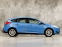 Ford Focus 1.0 Sport (NAVIGATIE, LM VELGEN, PARKEERSENSOREN, TREKHAAK, SPORTSTOELEN, CRUISE, NIEUWSTAAT)