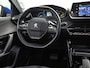 Peugeot e-2008 EV Blue Sport Allure 50 kWh Automaat (SOH 91,2%, APPLE CARPLAY, GROOT NAVI, 360 CAMERA, SPORTSTOELEN, GETINT GLAS, KEYLESS, NIEUWSTAAT)
