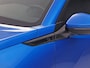 Peugeot e-2008 EV Blue Sport Allure 50 kWh Automaat (SOH 91,2%, APPLE CARPLAY, GROOT NAVI, 360 CAMERA, SPORTSTOELEN, GETINT GLAS, KEYLESS, NIEUWSTAAT)