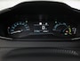 Peugeot e-2008 EV Blue Sport Allure 50 kWh Automaat (SOH 91,2%, APPLE CARPLAY, GROOT NAVI, 360 CAMERA, SPORTSTOELEN, GETINT GLAS, KEYLESS, NIEUWSTAAT)