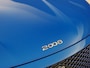 Peugeot e-2008 EV Blue Sport Allure 50 kWh Automaat (SOH 91,2%, APPLE CARPLAY, GROOT NAVI, 360 CAMERA, SPORTSTOELEN, GETINT GLAS, KEYLESS, NIEUWSTAAT)