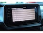 Volkswagen T-Cross 1.0 TSI Life Edition 60 maanden / 100.000km garantie, discover pro navigatie, parkeersensoren voor en achter (PDC), dodehoekdetectie (Side Assist), privacy glas, 16" 'Zurich' LMV, verwarmbare voorstoelen, climatronic, draadloos Apple Carplay & Android Auto, draadloze telefoonlader, adaptieve cruise control (ACC), multifunctioneel lederen stuurwiel, ambiente verlichting, regensensor, LED koplampen, elektrisch verstel-, verwarm- en inklapbare buitenspiegels etc.