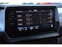 Volkswagen T-Cross 1.0 TSI Life Edition 60 maanden / 100.000km garantie, discover pro navigatie, parkeersensoren voor en achter (PDC), dodehoekdetectie (Side Assist), privacy glas, 16" 'Zurich' LMV, verwarmbare voorstoelen, climatronic, draadloos Apple Carplay & Android Auto, draadloze telefoonlader, adaptieve cruise control (ACC), multifunctioneel lederen stuurwiel, ambiente verlichting, regensensor, LED koplampen, elektrisch verstel-, verwarm- en inklapbare buitenspiegels etc.