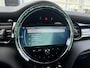 MINI Cooper 5-Deurs 1.5 Apple/Navi