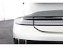 Hyundai Ioniq 6 First Edition AWD 77.4 kWh | Apple Carplay/Android Auto | Navigatie | Achteruitrijcamera | Cruise control adaptief | Panoramadak | Trekhaak 1500KG |
