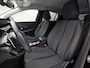 Peugeot 208 1.2 PureTech Allure Pack Automaat (VIRTUAL COCKPIT, BLACK PACK, APPLE CARPLAY, GROOT NAVI, 360 CAMERA, SPORTSTOELEN, GETINT GLAS, LM VELGEN, NIEUWSTAAT)