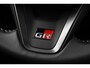 Toyota RAV4 2.5 Hybrid AWD GR SPORT | Dodehoek detectie | Stoel-/stuurverwarming | Verwarmbare voorruit | 360 camera | Apple Carplay / Android Auto | JBL | Digitale binnenspiegel | Leder/alcantara | 19 inch