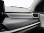 Suzuki Swift 1.2 Comfort Smart Hybrid | Achteruitrijcamera | Stoelverwarming | Adaptieve cruise control | Navigatie |