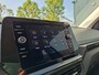 Volkswagen T-Cross 1.0 TSI Life * 8.400KM! * Afneembare Trekhaak * Stoelverwarming * Parkeersensoren