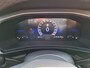 Volkswagen T-Cross 1.0 TSI Life * 8.400KM! * Afneembare Trekhaak * Stoelverwarming * Parkeersensoren