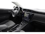 Toyota Auris 1.8 Hybrid Lease Pro | Panoramadak | Trekhaak | Navigatie | Stoelverwarming | Keyless | Parkeersensoren voor/achter | LED | Cruise Control | Clima | Camera | 16 inch | Rijstrooksensor | Bluetooth