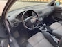 Volkswagen Golf 2.3 V5 Highline Nieuwe APK Dealer Onderhoud