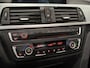 BMW 3-Serie Touring 320i High Executive - Cruise - Pano - Parkeersensoren