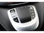 Mercedes-Benz V-klasse 300d / AMG / 4-MATIC / XXL / DC / Luchtvering / Elec Stoelen / Burmester / Vol Opties / NIEUWSTAAT