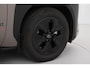 Toyota BZ4X Touring Executive AWD 75 kWh | Panoramadak | Trekhaak | Warmtepomp | Leder | Apple Carplay / Android Auto | Dodehoek detectie | JBL | 360 camera | Stoelverwarming/-ventilatie | Stuurwiel verwarmd | Digitale binnenspiegel