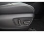 Toyota RAV4 2.5 Hybrid AWD Executive | Trekhaak | Leder | Stoel-/stuurverwarming | Dodehoek detectie | Verwarmbare voorruit | Apple Carplay / Android Auto | Adaptive Cruise | Parkeersensoren voor/achter | Camera | Full LED | Keyless | 18 inch