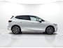 BMW 2-Serie Active Tourer 225e xDrive HARMAN KARDON - TREKHAAK - STOELVERWARMING