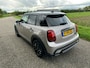 MINI Cooper 5-Deurs 1.5 136 PK Business Edition Carplay PDC Enz