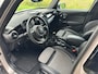 MINI Cooper 5-Deurs 1.5 136 PK Business Edition Carplay PDC Enz