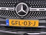 Mercedes-Benz GLB 180 AMG Line AMG Line | Night Pakket | Panorama Schuif-Kanteldak | MBUX Augmented Reality navigatie | Parkeerpakket met achteruitrijcamera | Sfeerverlichting. Inclusief 24 maanden Mercedes-Benz Certified garantie voor Europa.
