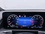 Mercedes-Benz GLB 180 AMG Line AMG Line | Night Pakket | Panorama Schuif-Kanteldak | MBUX Augmented Reality navigatie | Parkeerpakket met achteruitrijcamera | Sfeerverlichting. Inclusief 24 maanden Mercedes-Benz Certified garantie voor Europa.