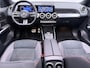 Mercedes-Benz GLB 180 AMG Line AMG Line | Night Pakket | Panorama Schuif-Kanteldak | MBUX Augmented Reality navigatie | Parkeerpakket met achteruitrijcamera | Sfeerverlichting. Inclusief 24 maanden Mercedes-Benz Certified garantie voor Europa.