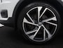 Volvo XC40 T5 R-Design Recharge Plug-In | SOH 90,7% | Panoramadak | Leder | Cruise control | Harman/Kardon | Stuur/stoel verwarming | Climate control | Carplay | Camera | Park assist | PHEV
