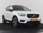 Volvo XC40 T5 R-Design Recharge Plug-In | SOH 90,7% | Panoramadak | Leder | Cruise control | Harman/Kardon | Stuur/stoel verwarming | Climate control | Carplay | Camera | Park assist | PHEV