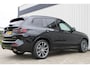 BMW X3 xDrive30e High Executive M-Sport | Incl. 12 maanden Garantie | SoH 96% | Panorama dak | Harman/Kardon Audiosysteem | Head-Up Display | Elektrisch verstelbare stoelen met memory | Adaptive cruise | 360° Camera | Elektrische kofferbakklep | Dodehoekdetectie | Stoelverwarming | Keyless entry/start | Navigatie | Parkeersensoren V+A | Apple CarPlay/Android Auto | Climate controle | Draadloze telefoonlader |
