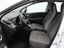 Renault Zoe R110 Zen 52 kWh | Accu koop | CCS | 93% SOH | Airconditioning | Apple Carplay / Android auto | Lichtmetaal | Achteruitrijcamera |