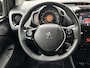 Peugeot 108 5-deurs Allure 1.0 e-VTi 72pk | CAMERA | CLIMA | UNIEKE KM-STAND! | DAB+ | LM-VELGEN | EXTRA GETINTE RUITEN | ISOFIX |