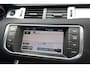 Land Rover Range Rover Evoque 2.0 Si 4WD Prestige | 241pk | Panoramdak | Meridian | Leder | 20'' | and Rover Range Rover Evoque 2.0 Si 4WD Prestige 241 PK met 2.0 viercilinder benzinemotor en 9-traps automatische transmissie, voorzien van een groot panoramadak, luxe lederen bekleding, prem