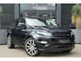 Land Rover Range Rover Evoque 2.0 Si 4WD Prestige | 241pk | Panoramdak | Meridian | Leder | 20'' | and Rover Range Rover Evoque 2.0 Si 4WD Prestige 241 PK met 2.0 viercilinder benzinemotor en 9-traps automatische transmissie, voorzien van een groot panoramadak, luxe lederen bekleding, prem