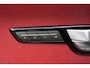 Land Rover Range Rover Evoque 2.0 Si 4WD Prestige | 241pk | Panoramdak | Meridian | Leder | 20'' | and Rover Range Rover Evoque 2.0 Si 4WD Prestige 241 PK met 2.0 viercilinder benzinemotor en 9-traps automatische transmissie, voorzien van een groot panoramadak, luxe lederen bekleding, prem